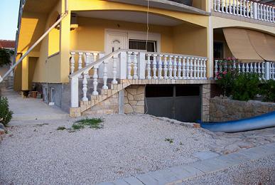 apartmani otok Vir