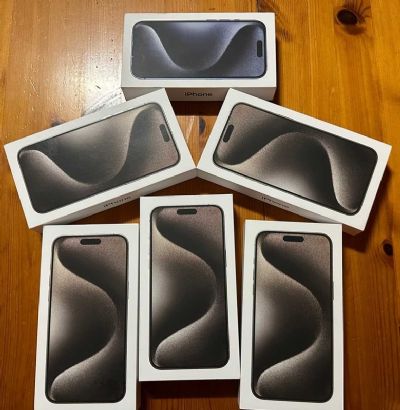 Apple iPhone 15 Pro i iPhone 15 Pro Max