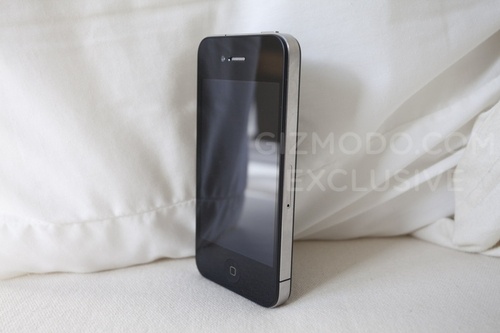 Apple iPhone 4G 32GB,HTC Desire 3G,Nokia