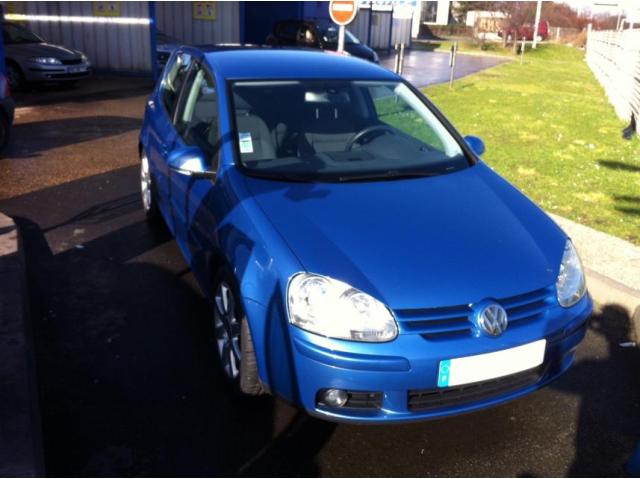 Volkswagen Golf 2.0 tdi 140 Sport v 3p 