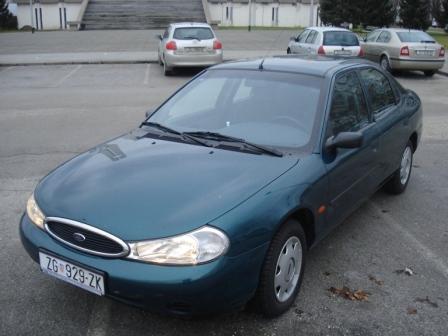 oglasi, FORD MONDEO 1.8i