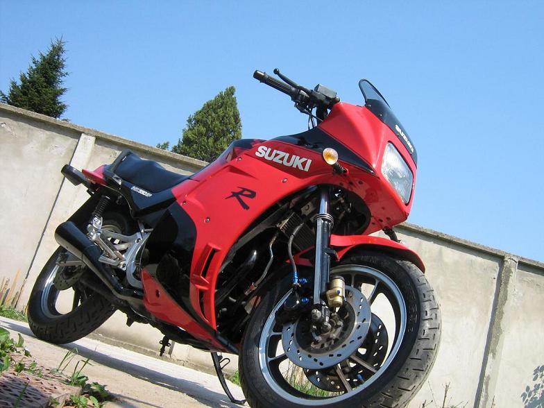 Suzuki gsx550ef