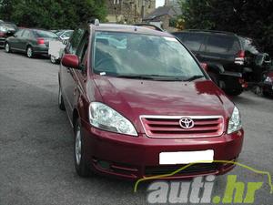 oglasi, Toyota Avensis Verso