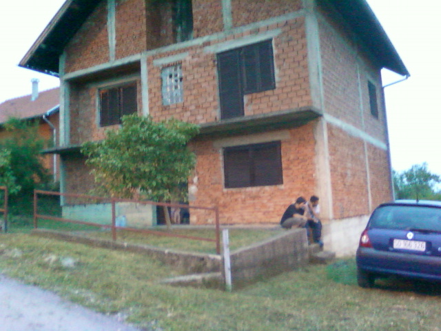 kuca u petrinji,kuca 180m2 okucnica 850m