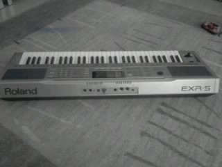 oglasi, Klavijatura Roland EXR-5